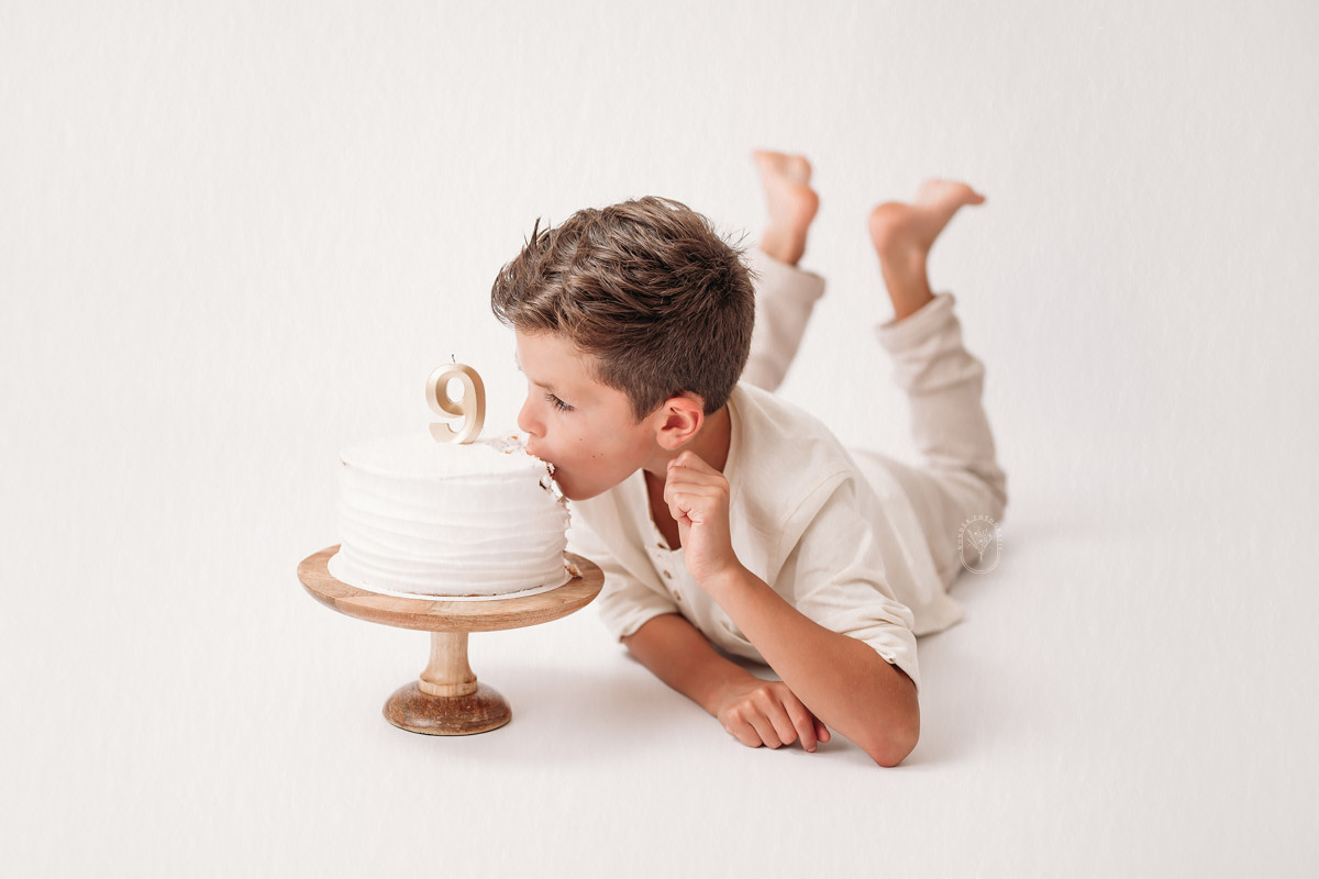 Cake Smash Fotoshoot Friesland Kind Portret Naturel Puur Fotografie Flevoland