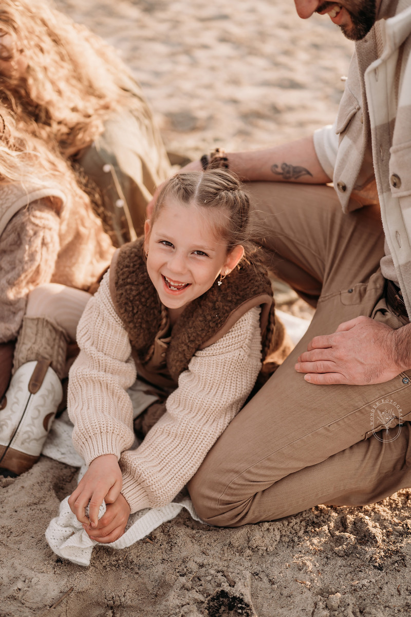 gezinsfotoshoot familie fotograaf Lemmer Wolvega Kampen Leeuwarden Steenwijk Almere
