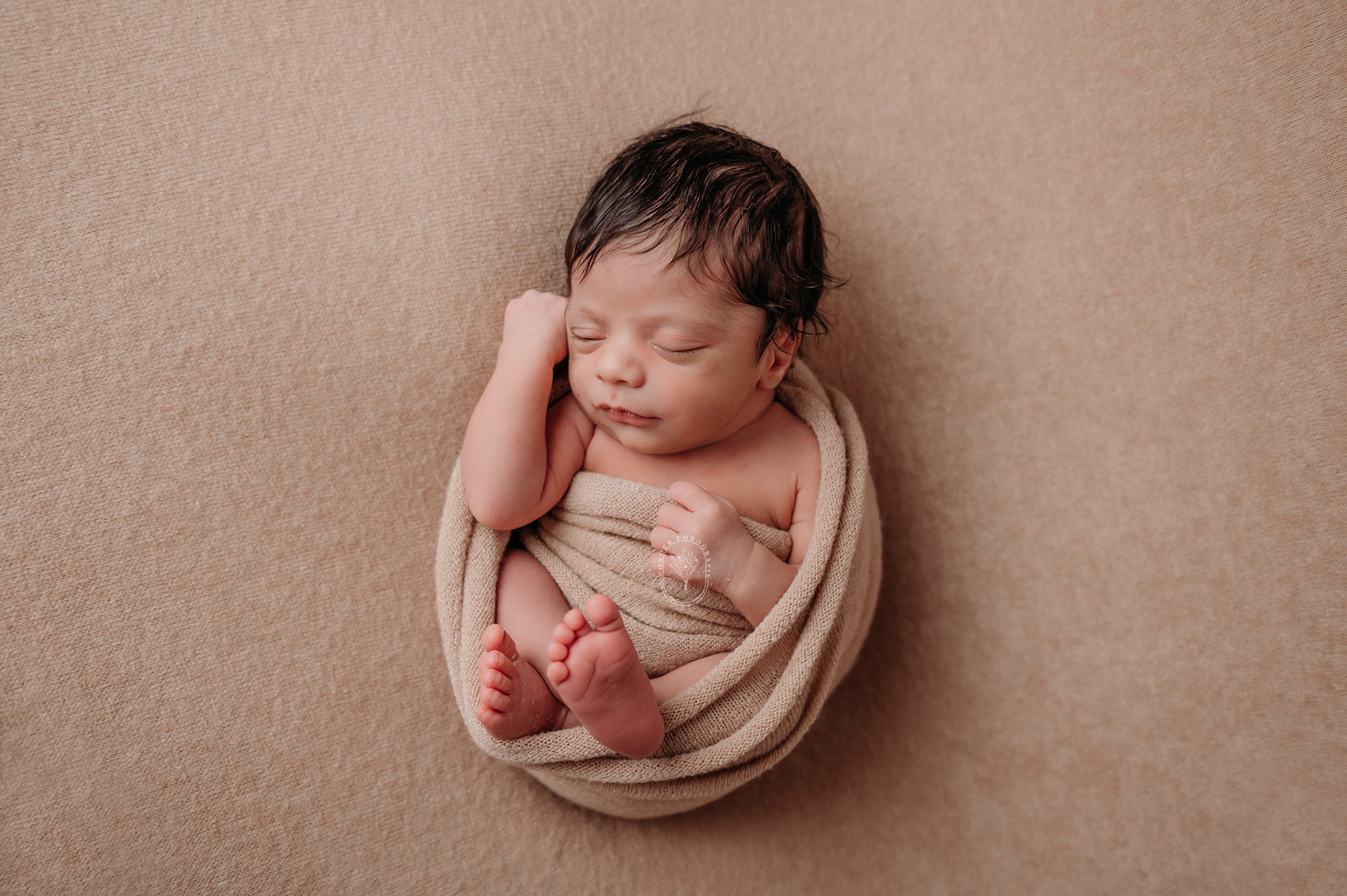 newborn fotoshoot heerenveen emmeloord meppel leeuwarden almere steenwijk baby gezin fotoshoot