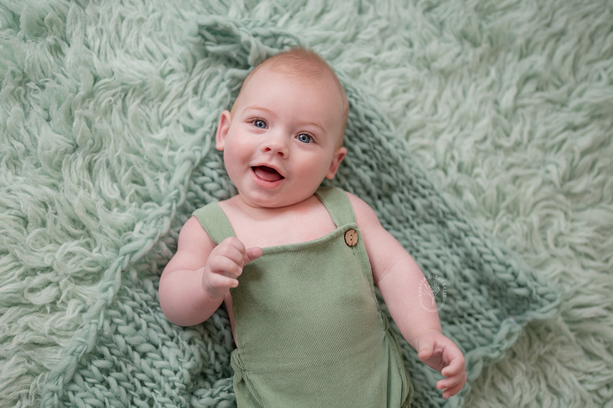 Baby Fotoshoot Friesland Fotograaf Heerenveen Emmeloord Lemmer Zwolle Meppel